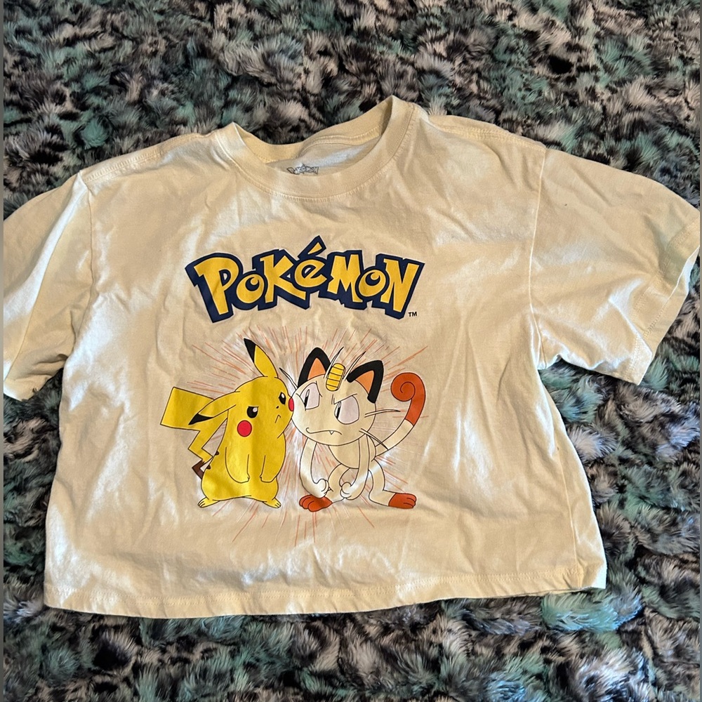 pokémon crop top